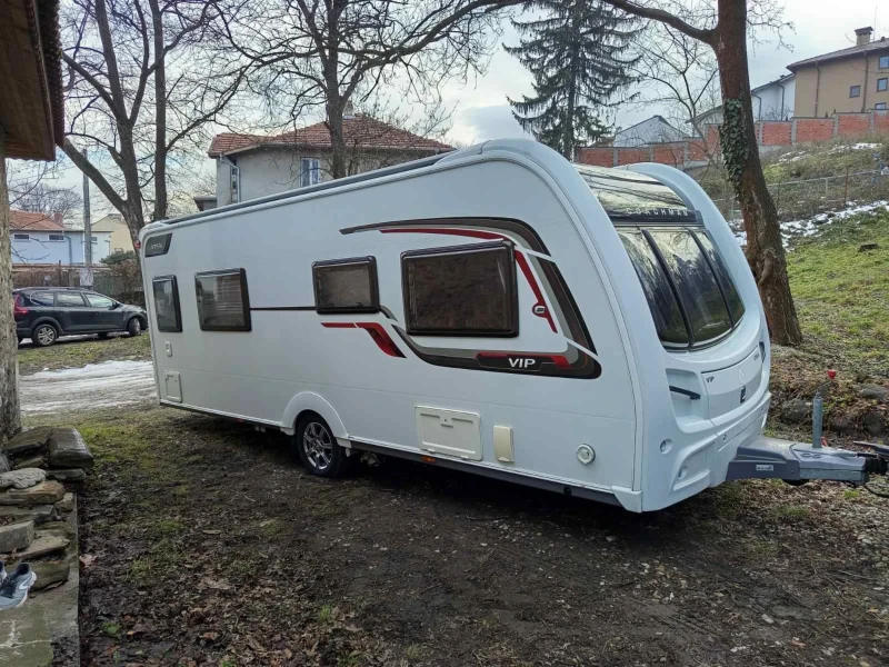 Каравана Coachmen VIP 575/4, снимка 5 - Каравани и кемпери - 49344471