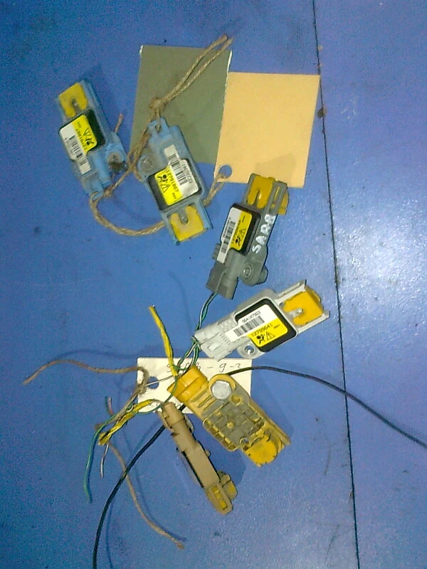 краш сензор за Сааб 9-3 2.2тид седан