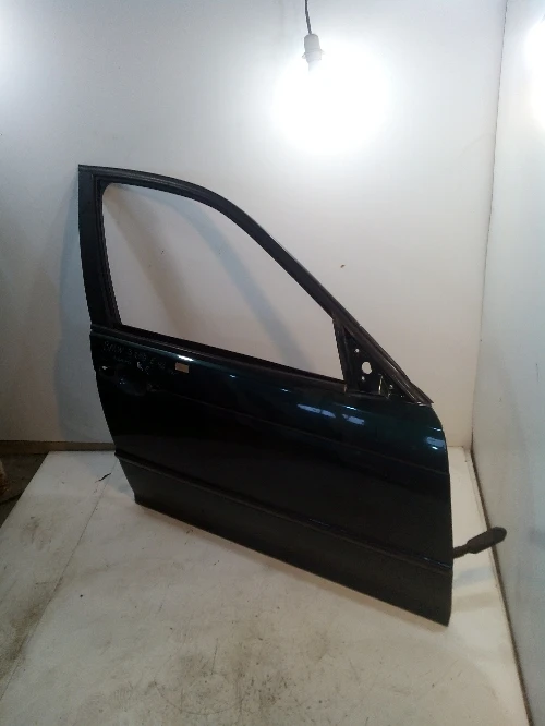 Предна дясна врата за БМВ Е46 320D зелена