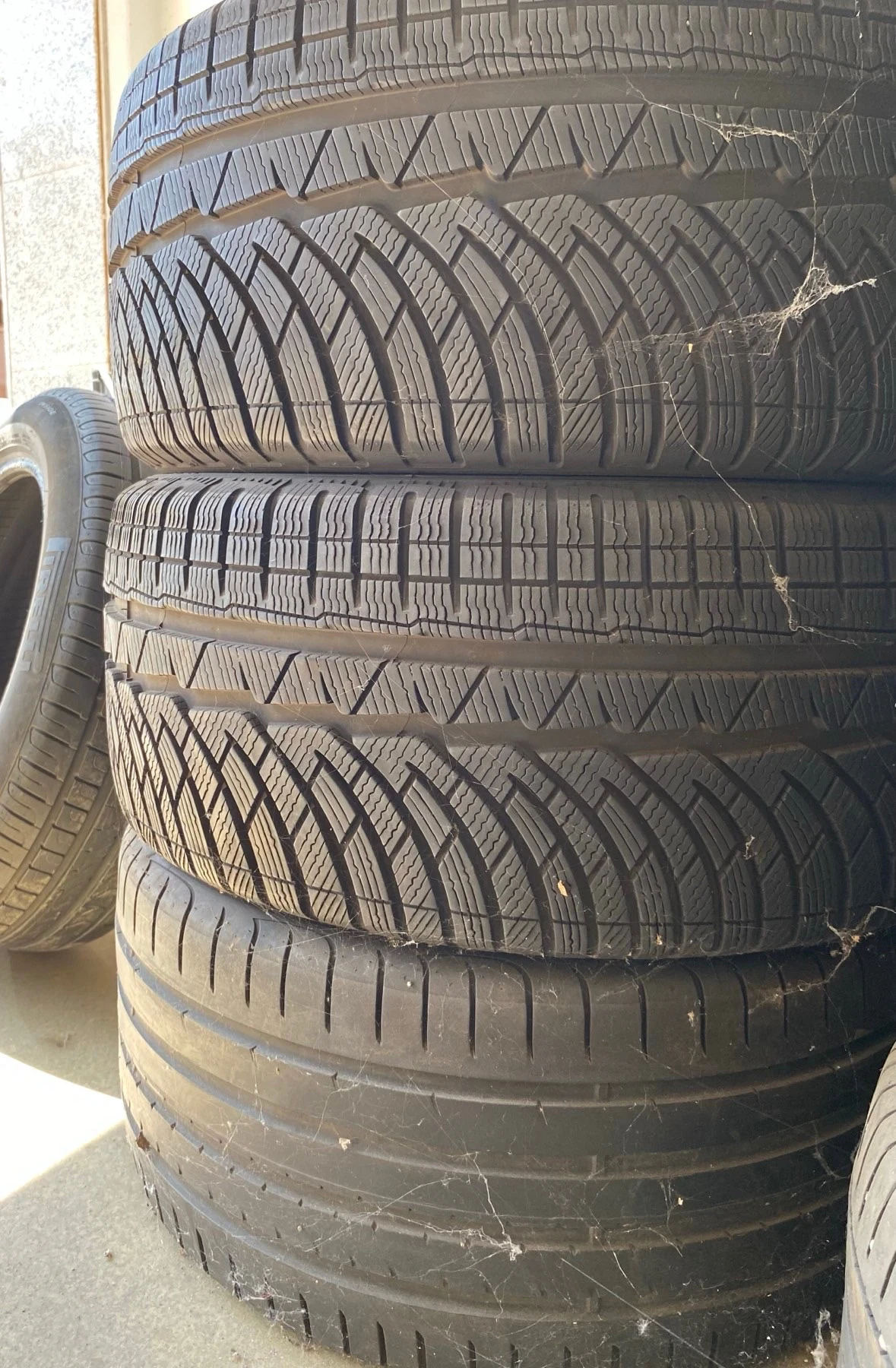  245/40R18 | Mobile.bg   7