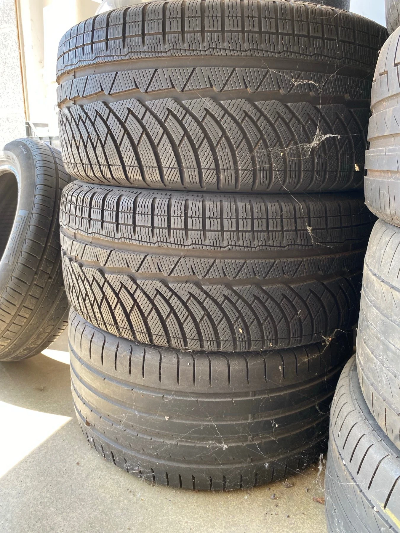  245/40R18 | Mobile.bg   5