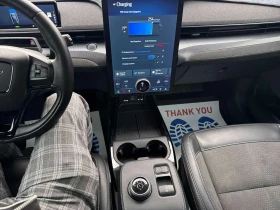 Ford Mustang Mach-E * GT Performance Edition* 2 КЛЮЧА* PANO* KEYLESS* , снимка 9