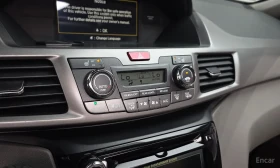 Honda Odyssey 3.5 V6 i-VTEC * 7 МЕСТА * СИВ КОЖЕН САЛОН * КАМЕРА, снимка 10