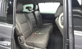Honda Odyssey 3.5 V6 i-VTEC * 7 МЕСТА * СИВ КОЖЕН САЛОН * КАМЕРА, снимка 14