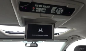 Honda Odyssey 3.5 V6 i-VTEC * 7 МЕСТА * СИВ КОЖЕН САЛОН * КАМЕРА, снимка 11