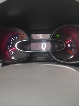 Renault Clio 21 000 км., снимка 9