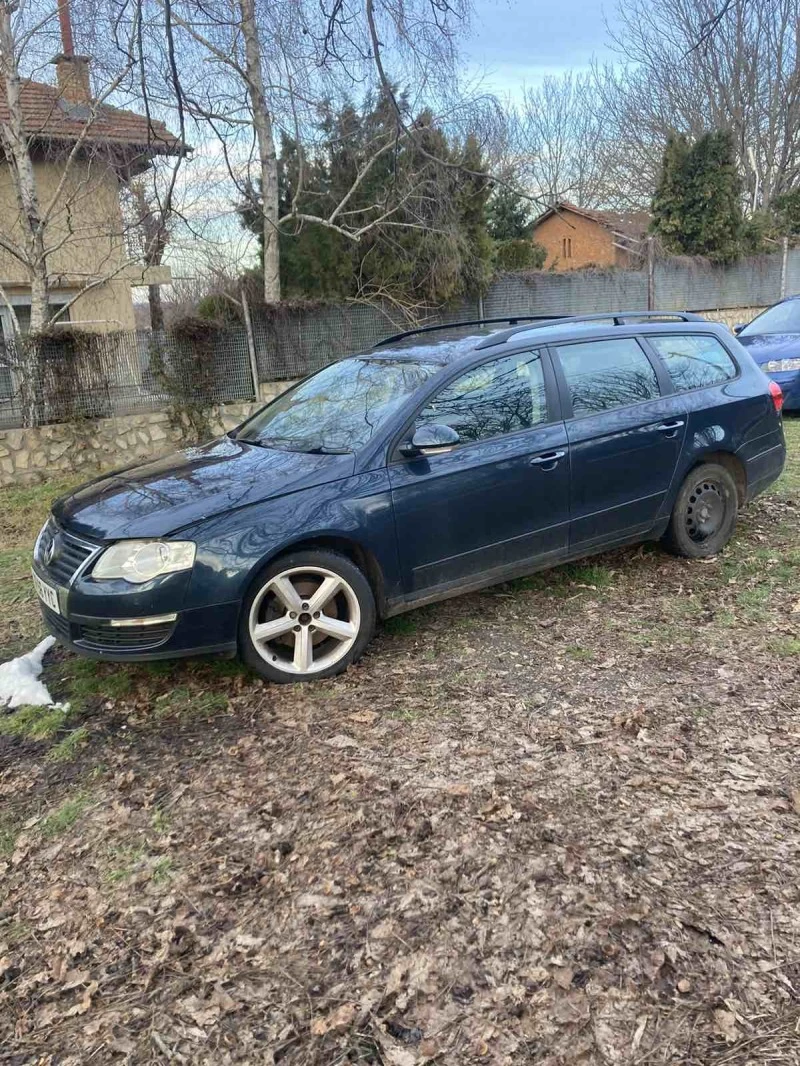 VW Passat 2.0tdi , снимка 3 - Автомобили и джипове - 42418540