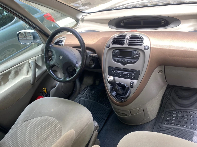 Citroen Xsara picasso, снимка 7 - Автомобили и джипове - 47446530