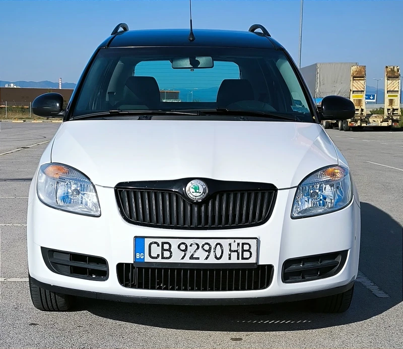 Skoda Roomster 1.4 tdi Топ Състояние , снимка 2 - Автомобили и джипове - 47316072