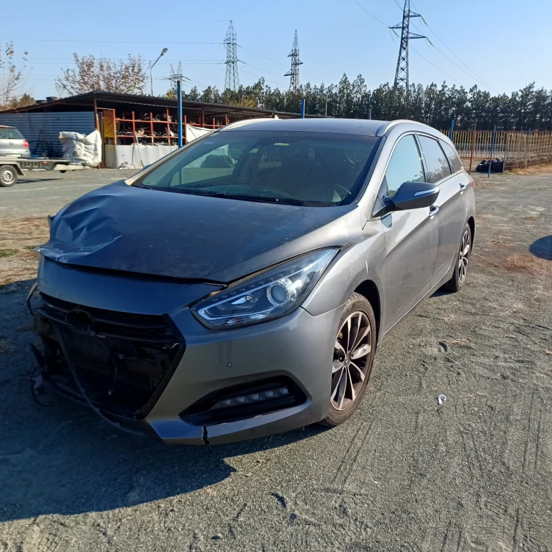 Hyundai I40 Фейс лифт, снимка 1 - Автомобили и джипове - 47902402