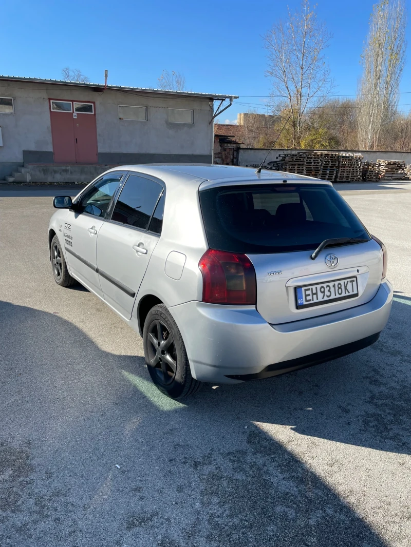 Toyota Corolla, снимка 6 - Автомобили и джипове - 48079151