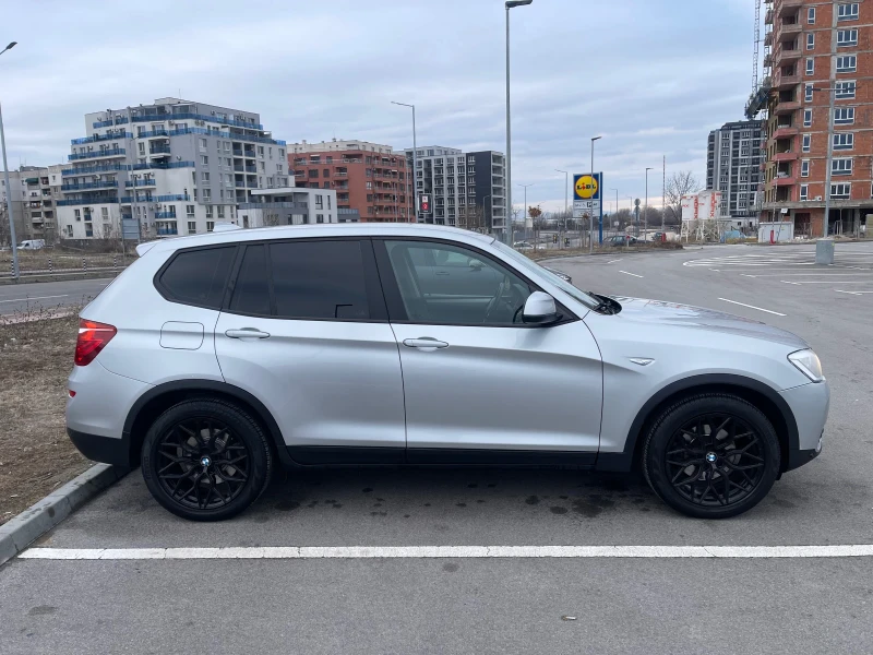 BMW X3 2.0i 184hp 8SPEED РЕГИСТРИРАН И ОБСЛУЖЕН FACELIFT , снимка 5 - Автомобили и джипове - 48719373