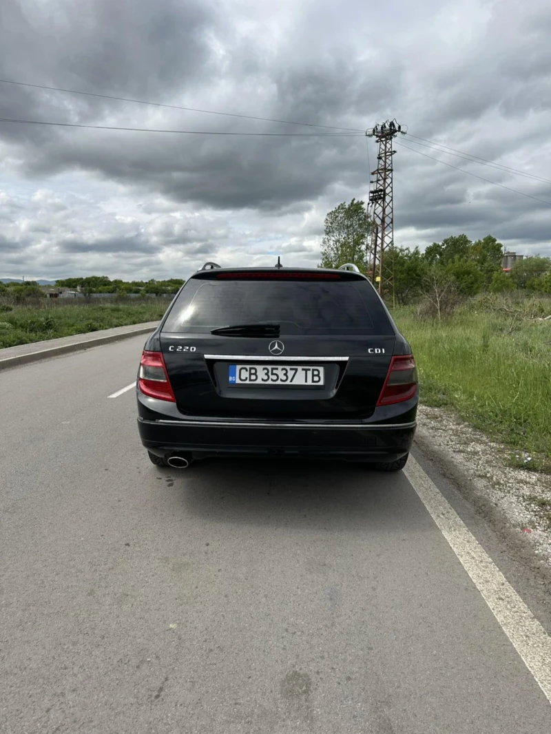 Mercedes-Benz C 220, снимка 5 - Автомобили и джипове - 49161370