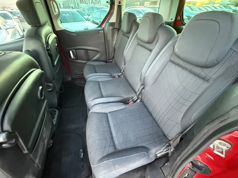 Peugeot Partner 1.6HDI* 2011г* 109к.с* Пътническо* Панорама* , снимка 11 - Автомобили и джипове - 52259622