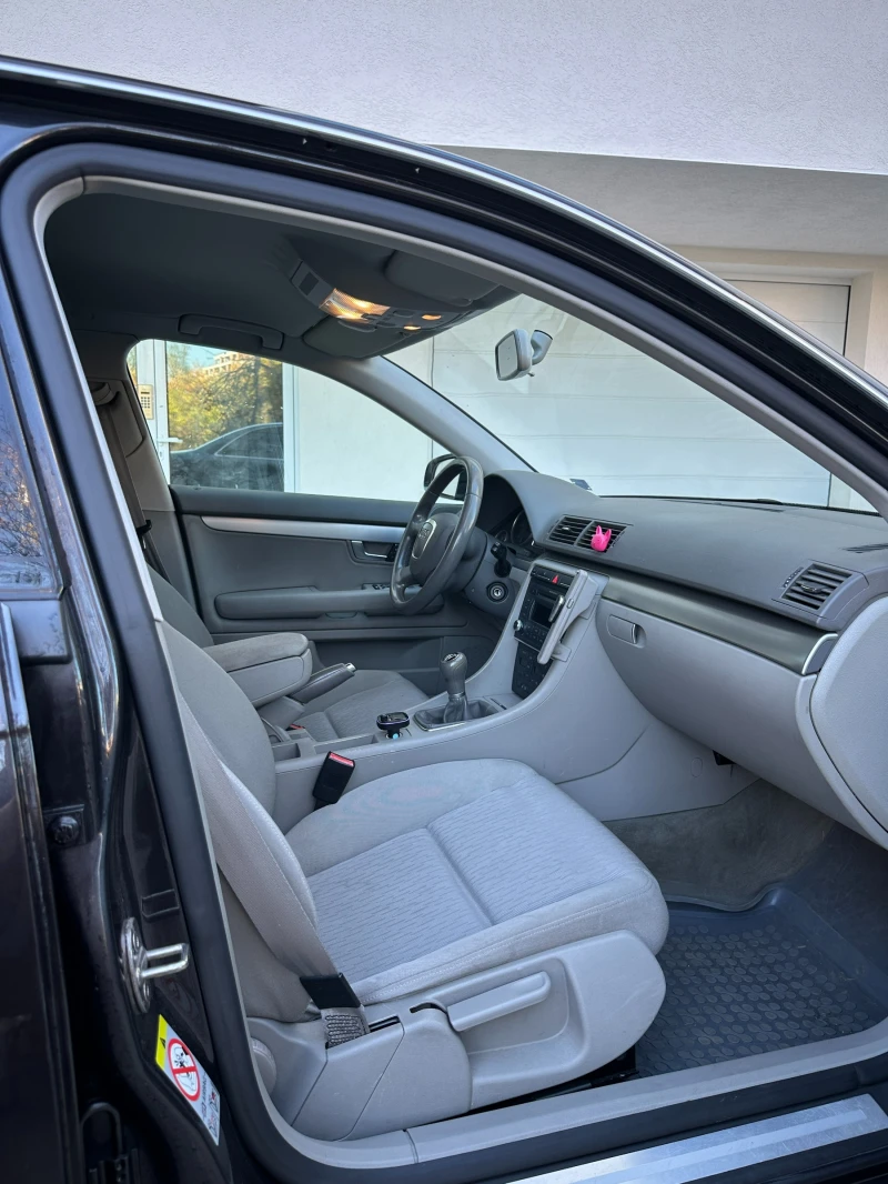 Audi A4, снимка 11 - Автомобили и джипове - 52598133