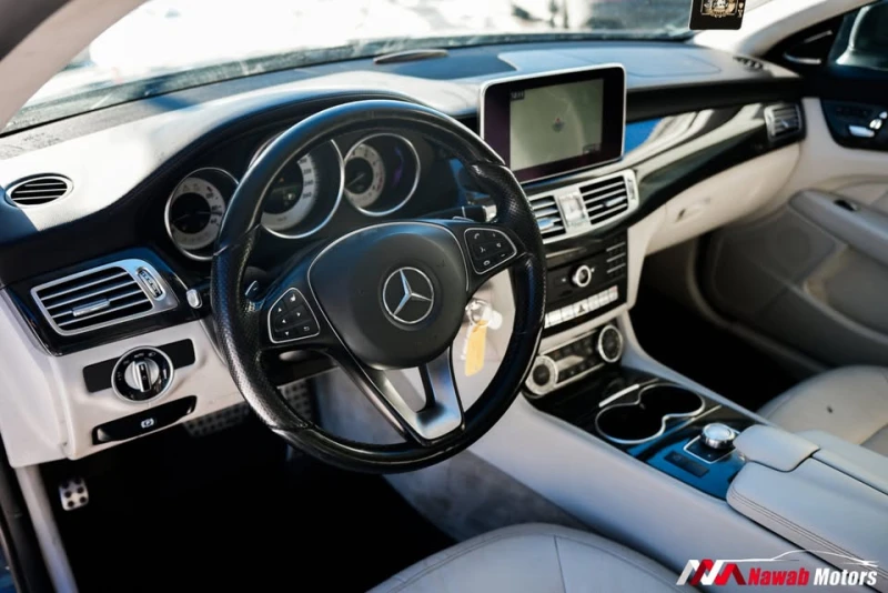 Mercedes-Benz CLS 400 CARFAX* АВТОФИНАНСИРАНЕ БЕЗ ПЪРВОНАЧАЛНА ВНОСКА, снимка 5 - Автомобили и джипове - 52725552