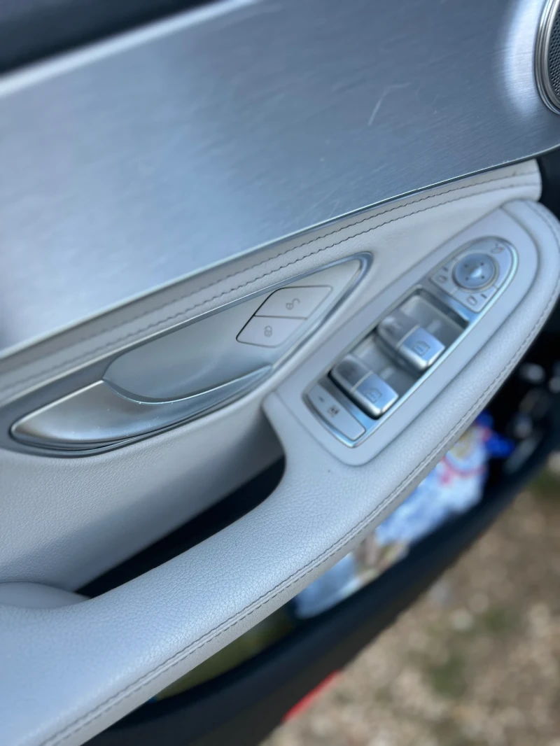 Mercedes-Benz C 220 Luxury, снимка 8 - Автомобили и джипове - 52863395