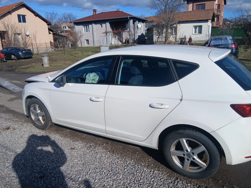 Seat Leon 1.4тги, снимка 4 - Автомобили и джипове - 53110975