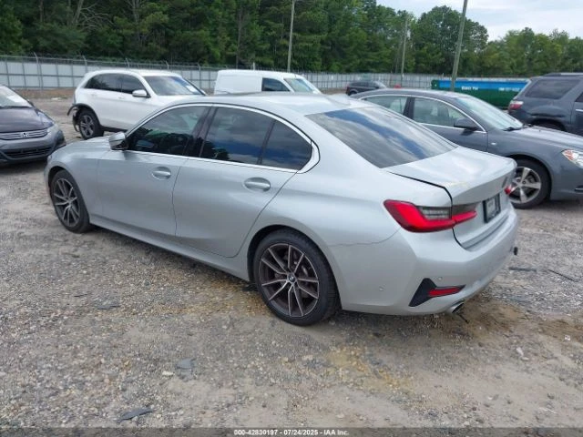BMW 330 ПАНО* ПОДГРЕВ* KEYLESS* CARPLAY* ПАМЕТ - изображение 5