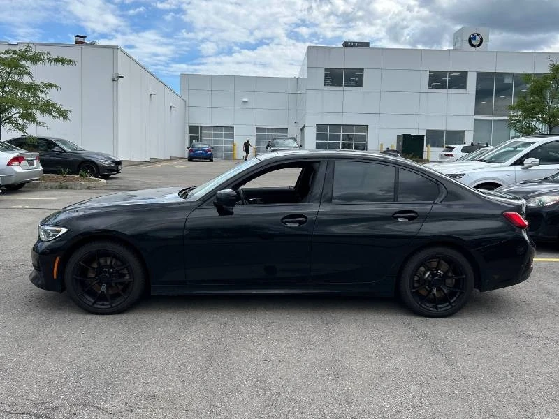 BMW 330 * xDrive * ДЖАНТИ С ГУМИ * CARFAX * АВТОКРЕДИТ, снимка 3 - Автомобили и джипове - 55735885