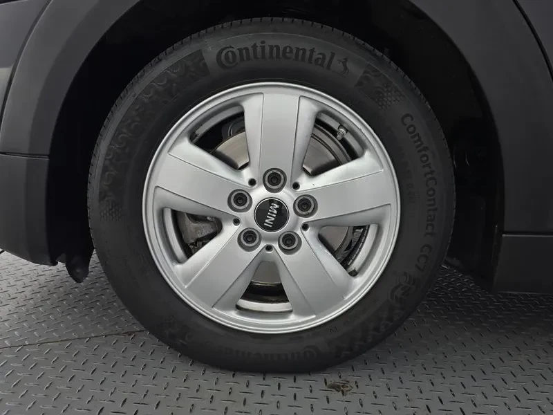 Mini Cooper Basic Model 3Rd Generation, снимка 5 - Автомобили и джипове - 55937454