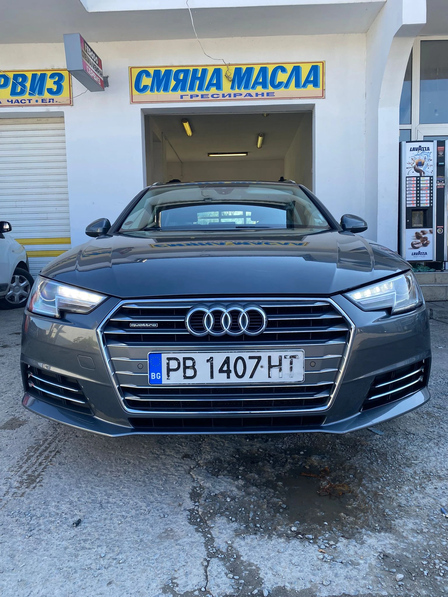Audi A4, снимка 1
