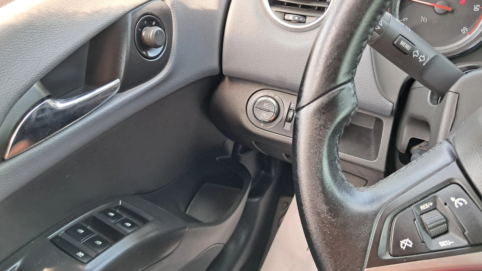Opel Meriva FULL COSMO РЕАЛ КМ ИЗКЛЮЧИТЕЛ 1.3D СЕРВ КНИЖ УНИКТ, снимка 12 - Автомобили и джипове - 39599484