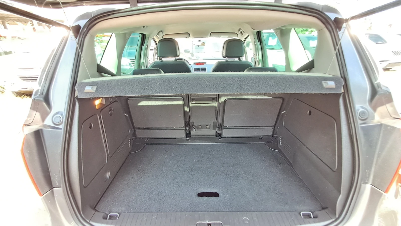 Opel Meriva FULL COSMO РЕАЛ КМ ИЗКЛЮЧИТЕЛ 1.3D СЕРВ КНИЖ УНИКТ, снимка 17 - Автомобили и джипове - 39599484