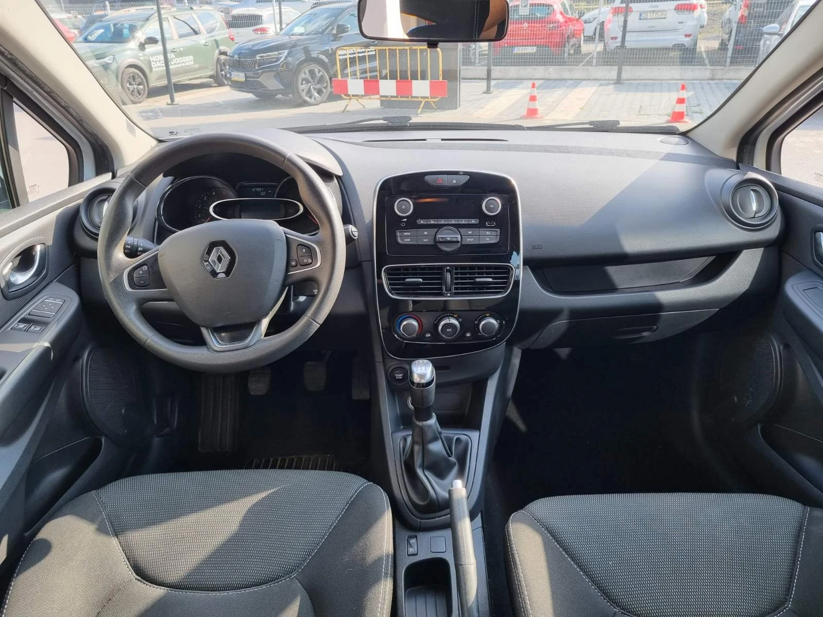 Renault Clio Energy dCi 75 к.с. BVM5 - изображение 7