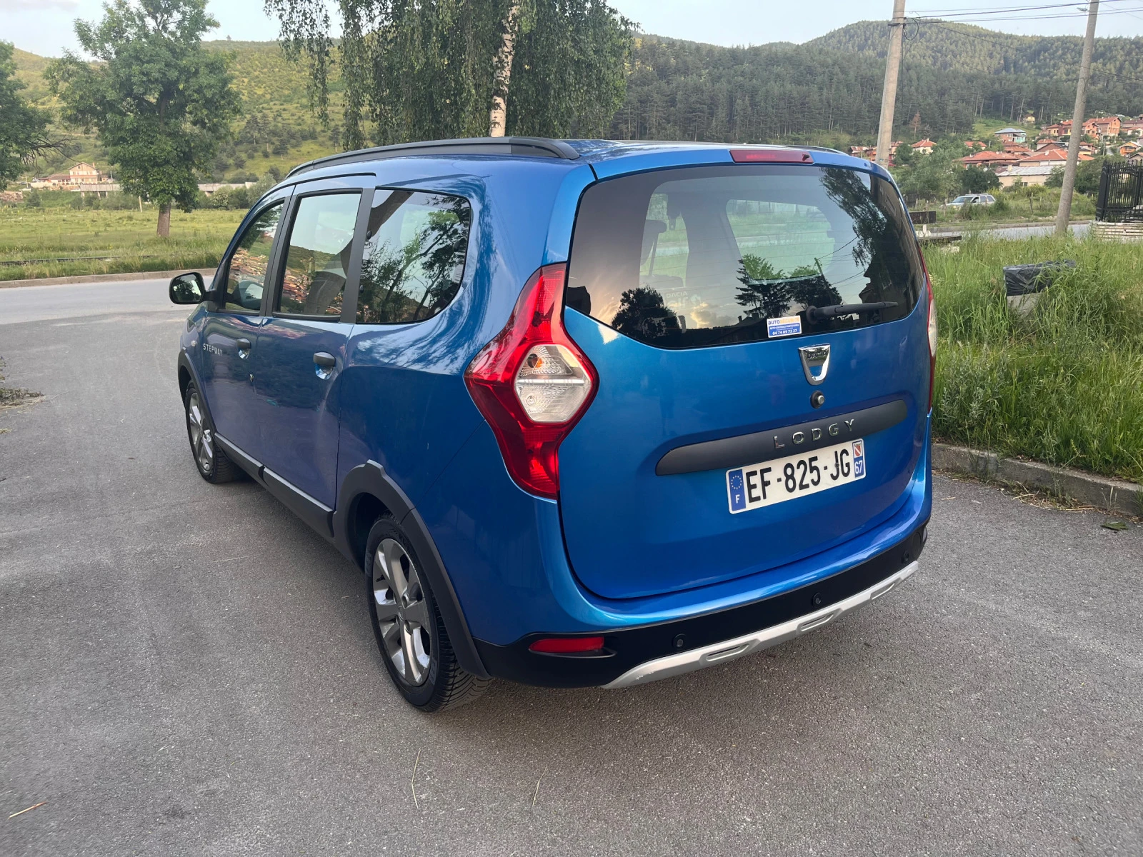 Dacia Lodgy Stepwey 6+ 1 - изображение 3