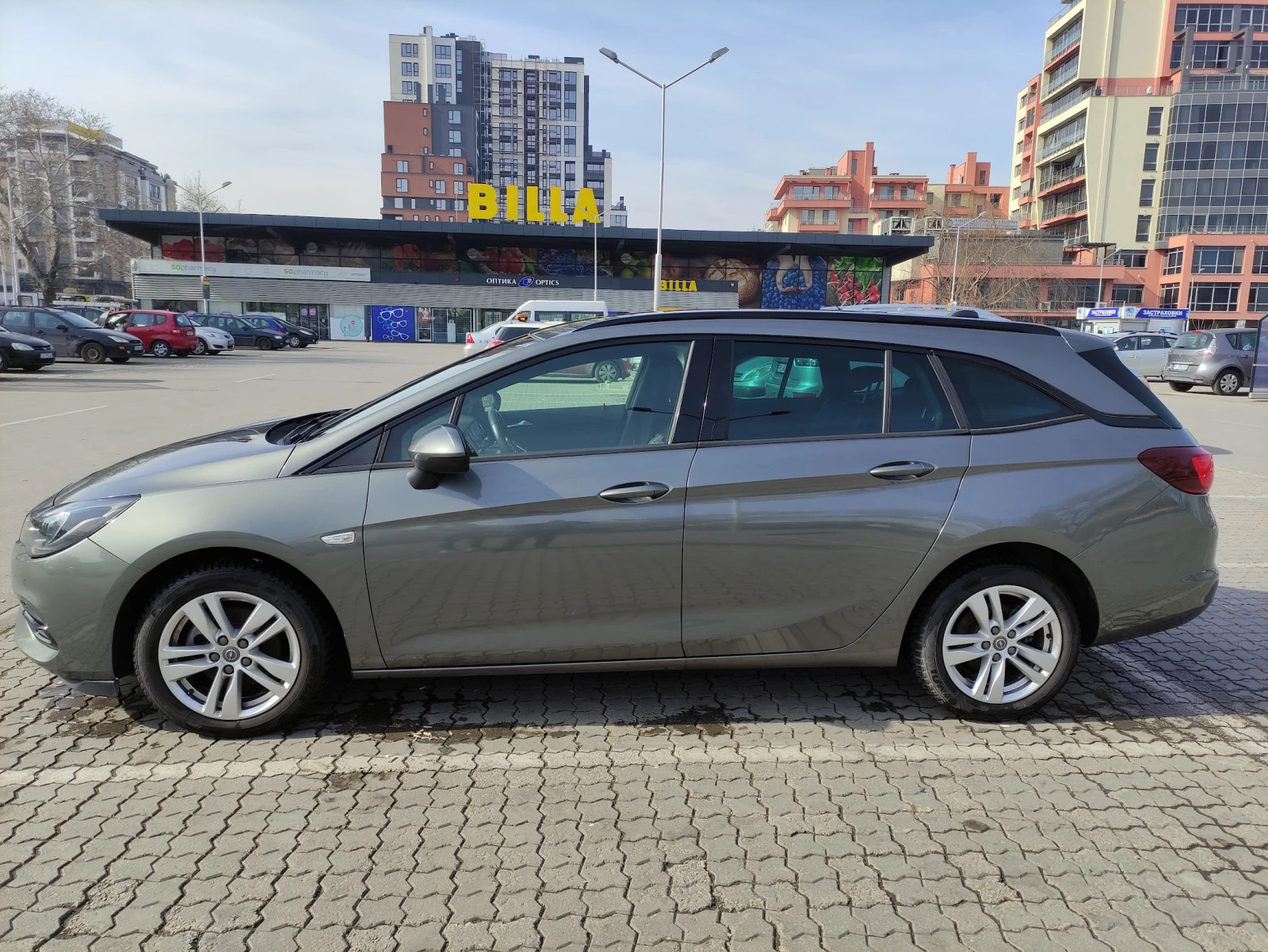 Opel Astra 1.5 Sports Tourer+  - изображение 4