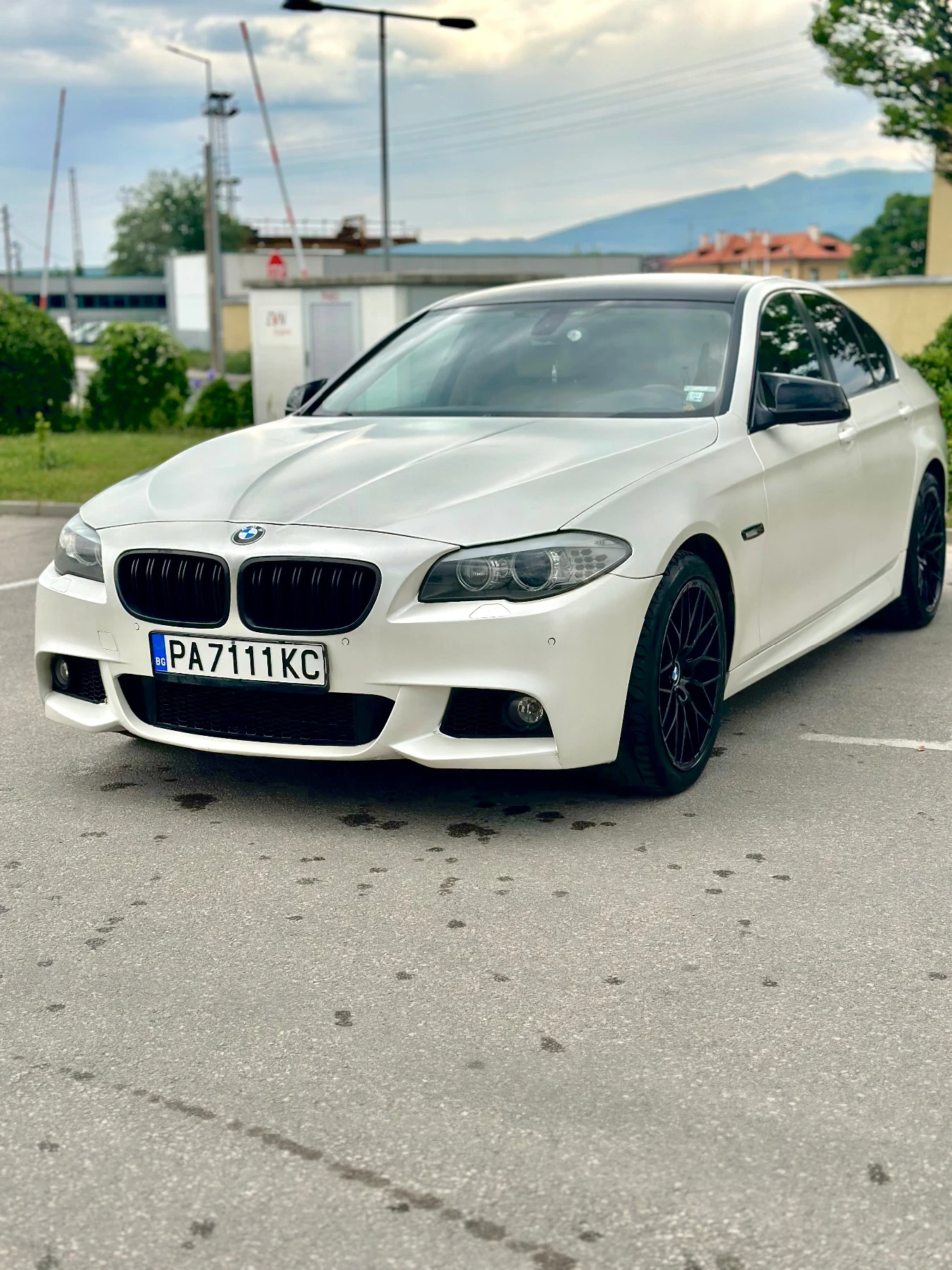 BMW 530 /245 к.с. / M PACK / задно - изображение 2