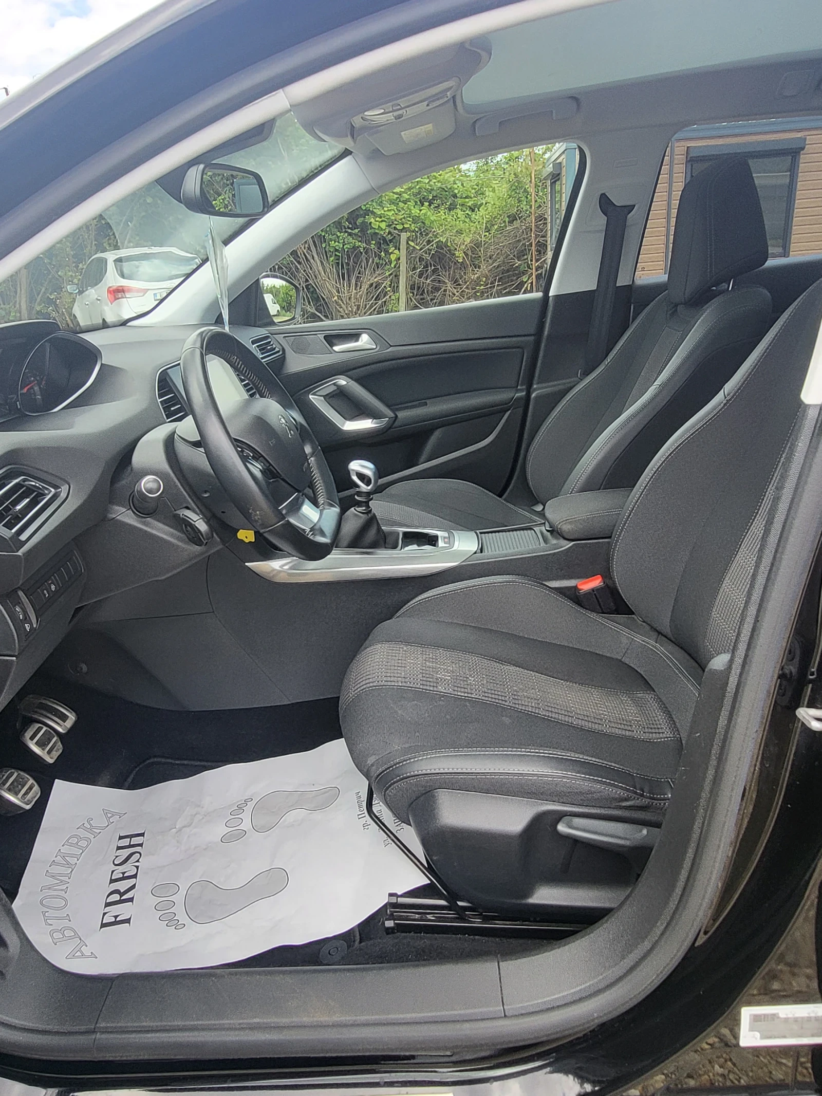 Peugeot 308 1.5 HDI/ALLURE/LED/EURO6 - изображение 8