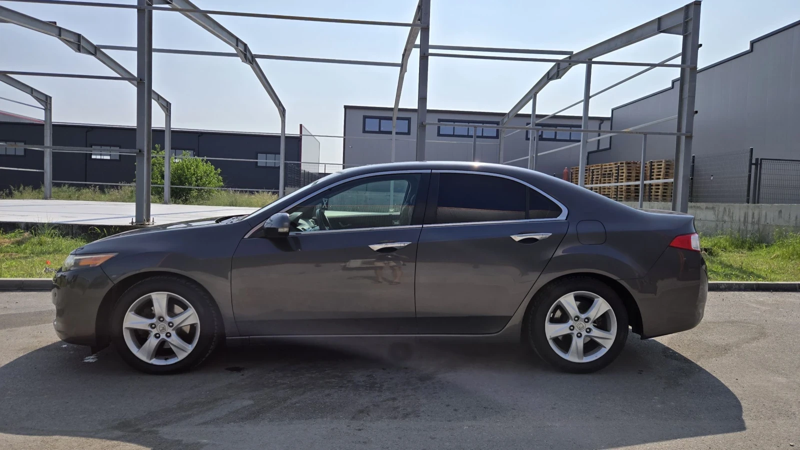 Honda Accord 2.2 I-Dtec - изображение 3