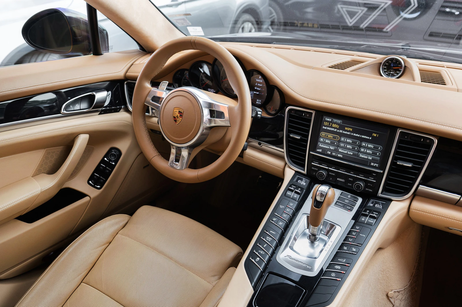 Porsche Panamera GTS | Mobile.bg   11