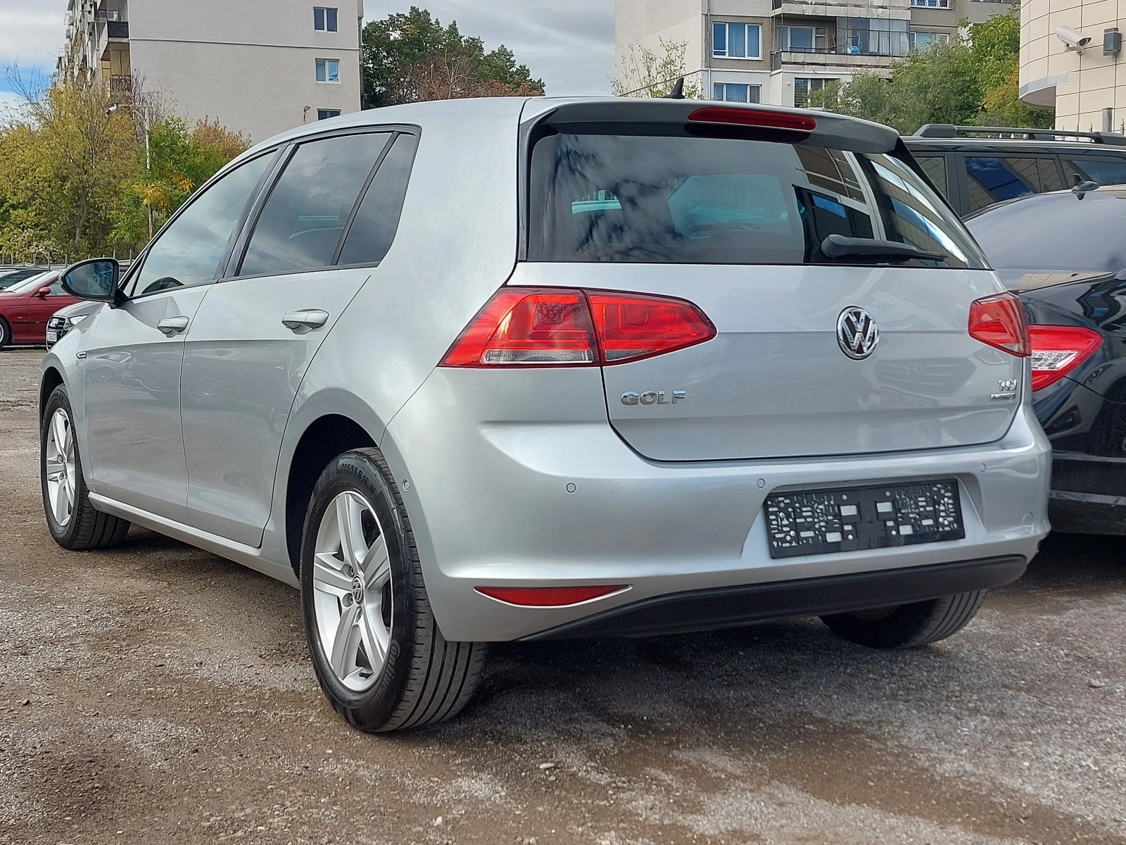 VW Golf 1.4TGi 110коняAUTOMATIC NAVI CAMERA TOP ИЗПЪЛНЕНИЕ - изображение 8