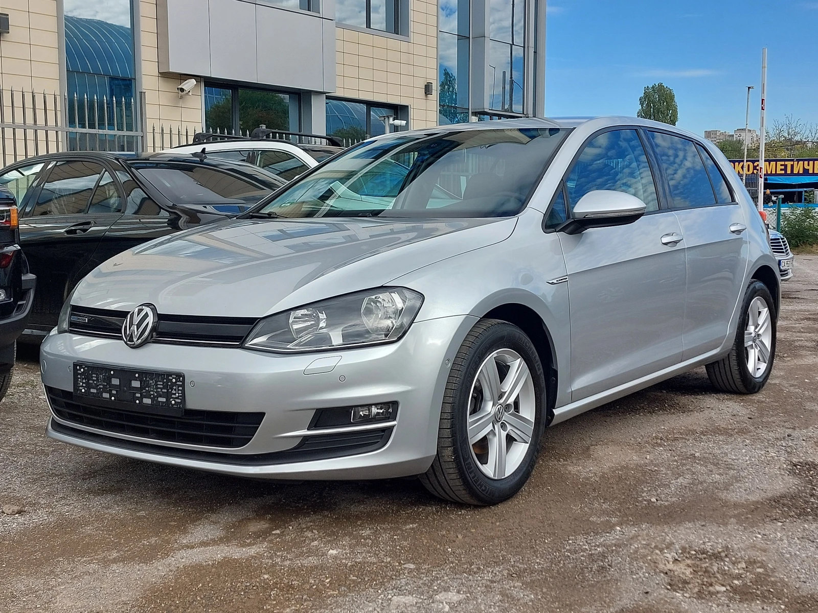 VW Golf 1.4TGi 110коняAUTOMATIC NAVI CAMERA TOP ИЗПЪЛНЕНИЕ - изображение 2