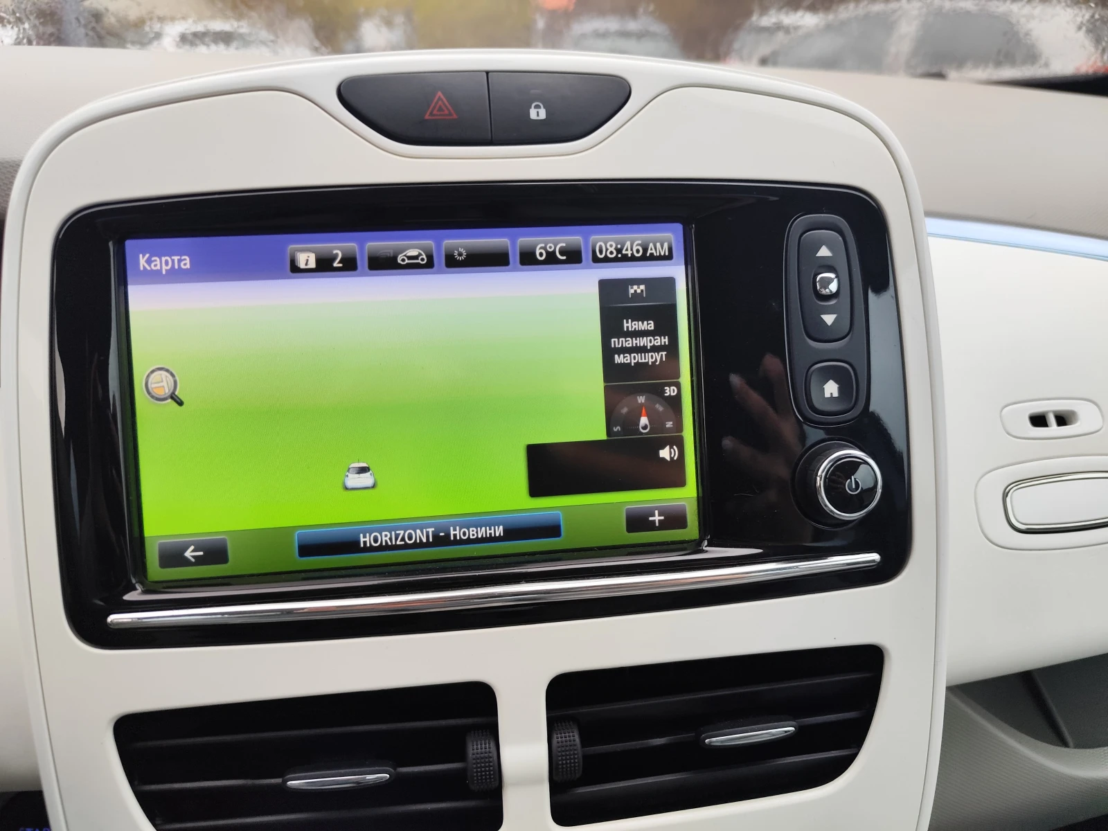 Renault Zoe LED* NAVI* 43KWh* 150km*  - изображение 9