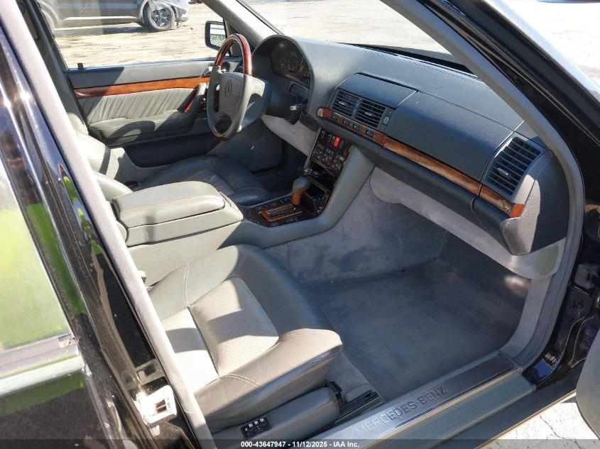 Mercedes-Benz S 600 V12 LONG/ШИБЕДАХ/КОЖА/ПОДГРЕВИ/ЕЛ.СЕДАЛКИ/FULL - изображение 7