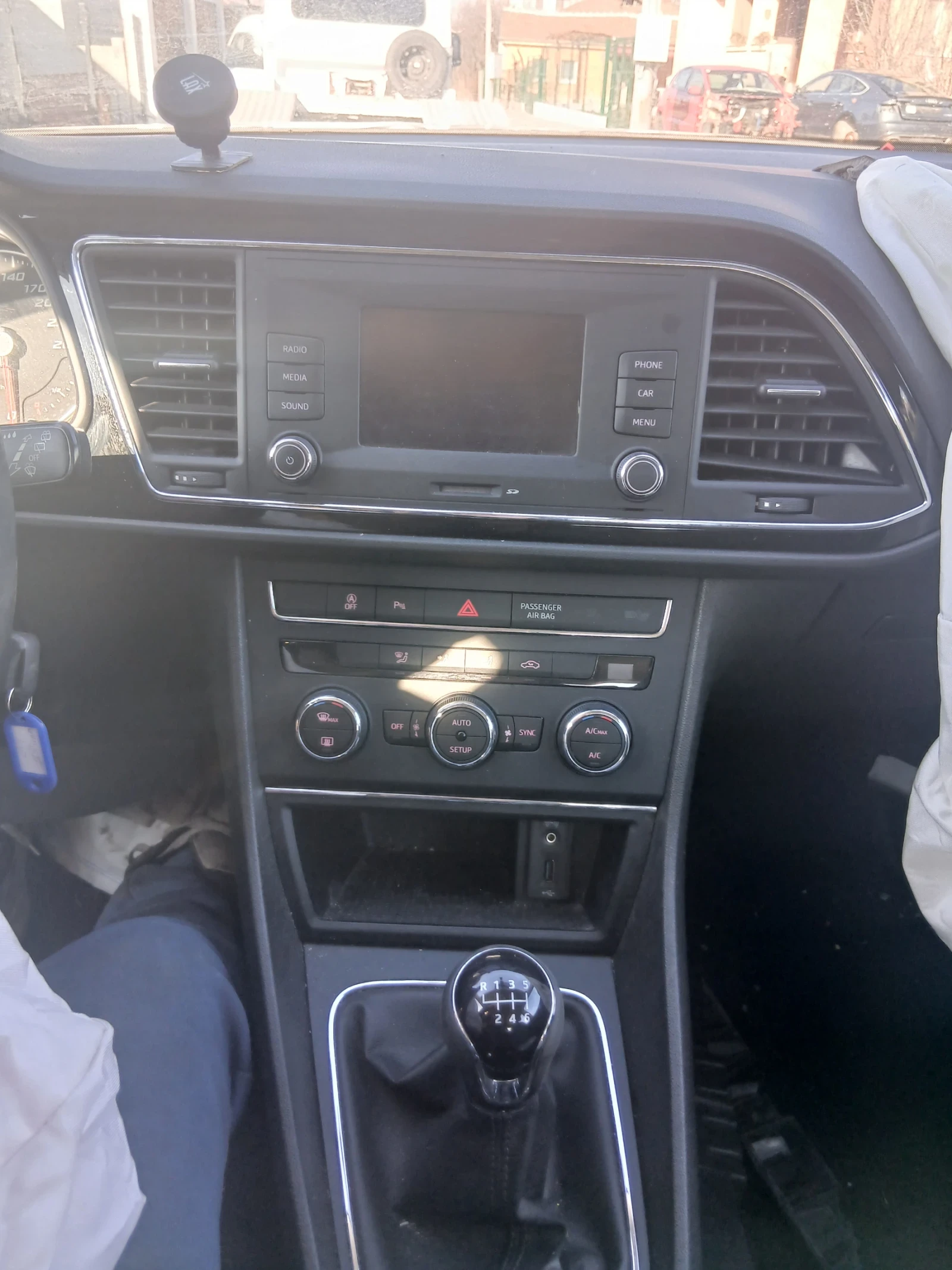 Seat Leon 1.4тги - изображение 8