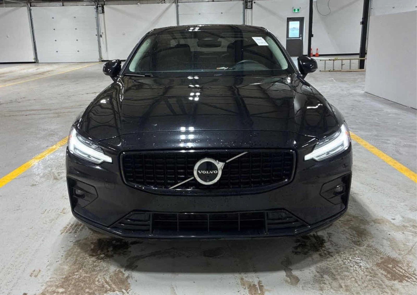 Volvo S60 Plus Dark Theme АВТО КРЕДИТ, снимка 2 - Автомобили и джипове - 53956267
