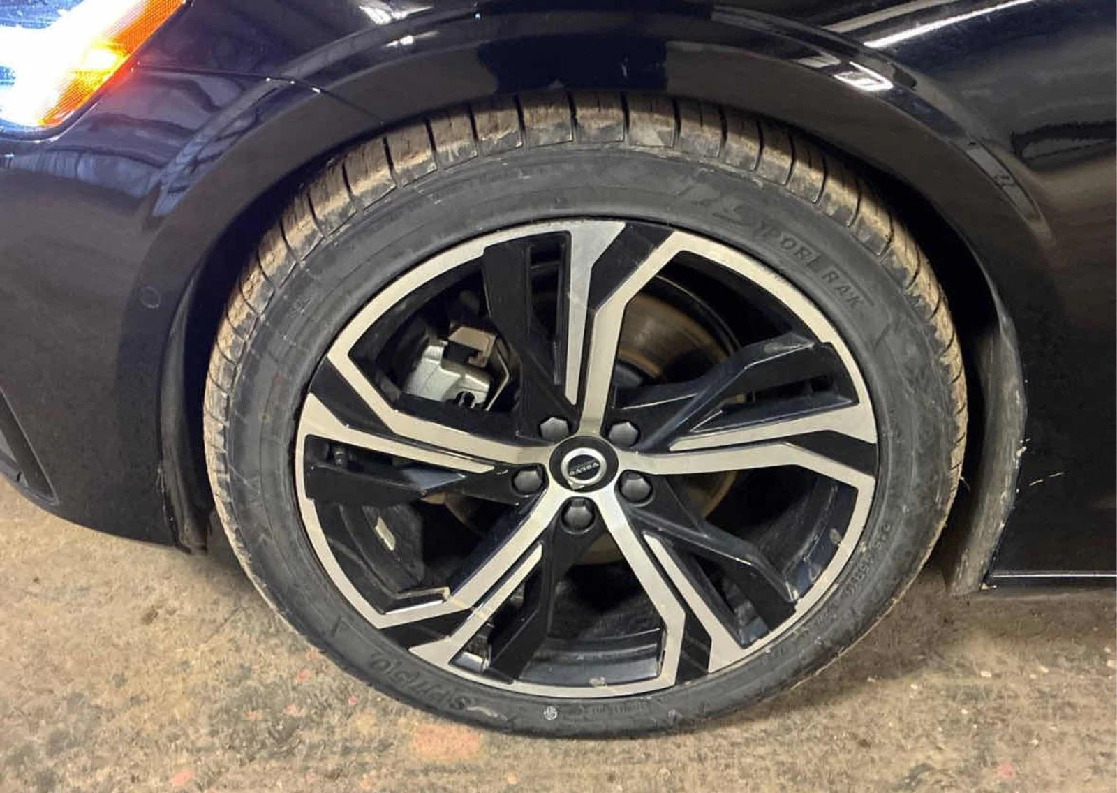 Volvo S60 Plus Dark Theme АВТО КРЕДИТ, снимка 9 - Автомобили и джипове - 53956267