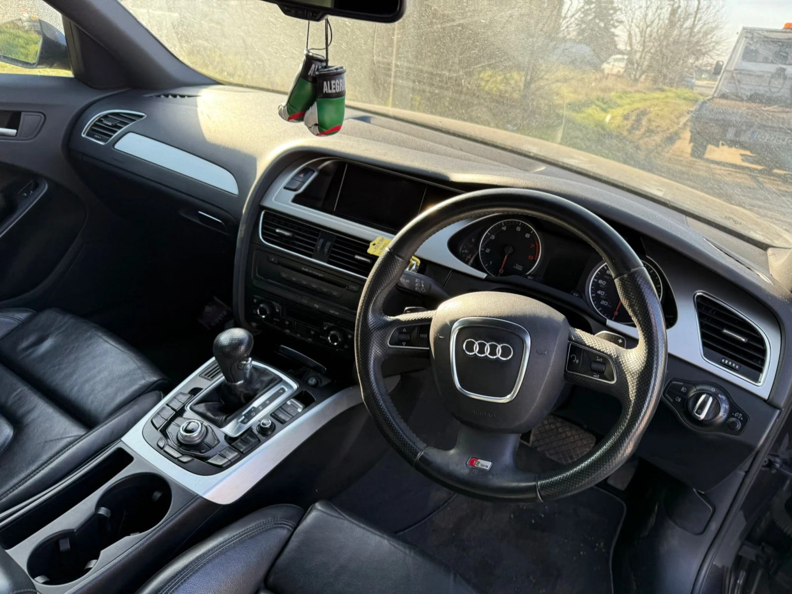 Audi A4 1.8 Tfsi S line auto , снимка 5 - Автомобили и джипове - 54035334