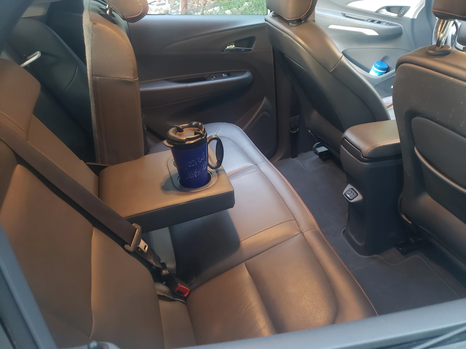 Chevrolet Bolt Premier, снимка 14 - Автомобили и джипове - 54290591