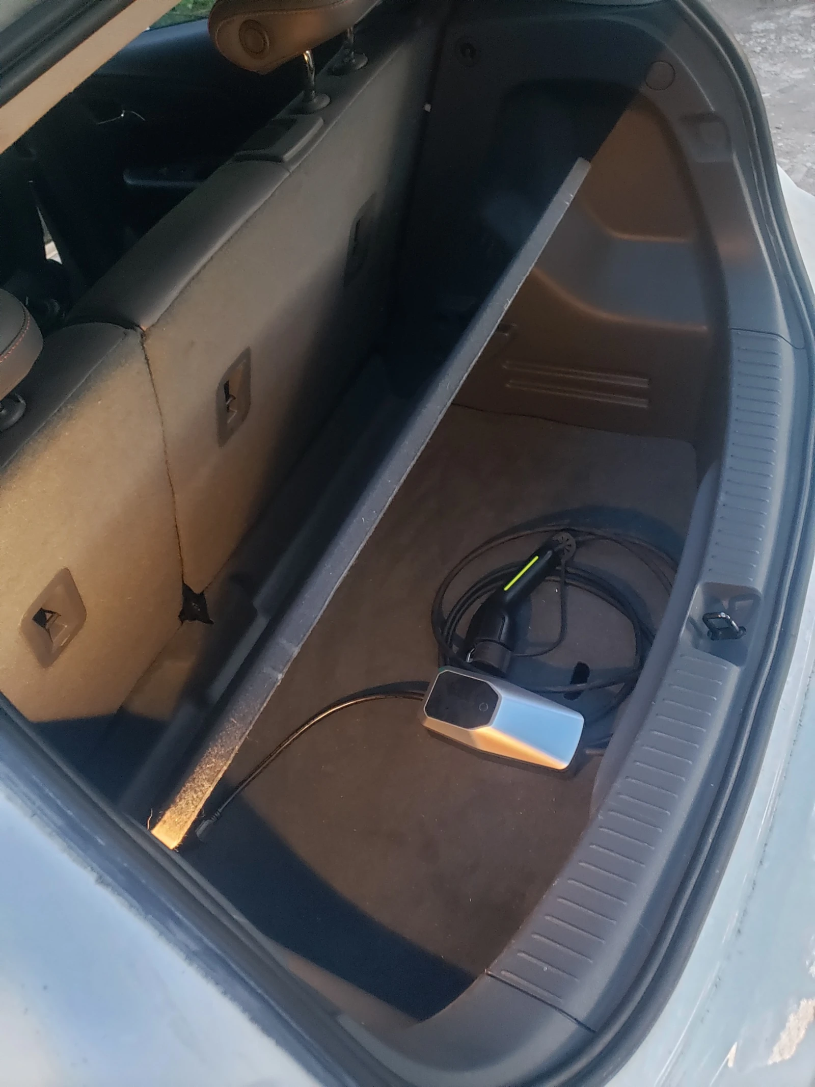 Chevrolet Bolt Premier, снимка 16 - Автомобили и джипове - 54290591