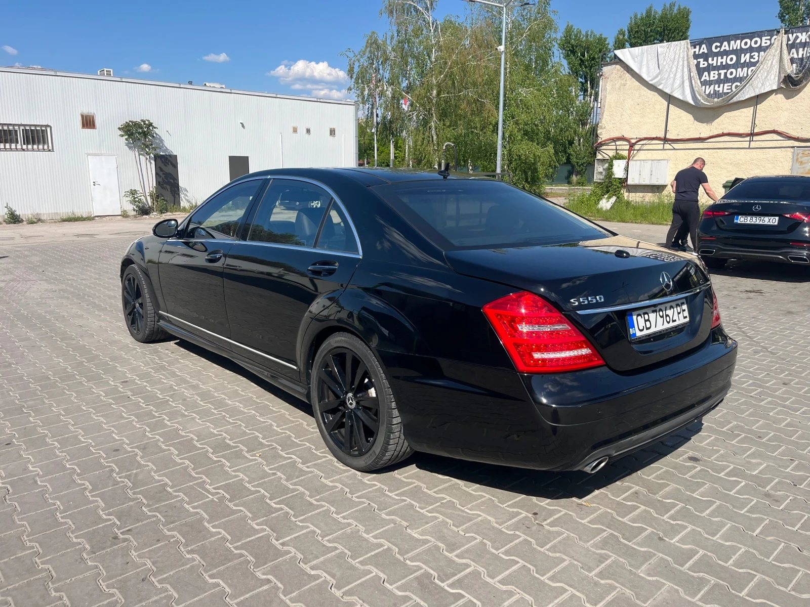Mercedes-Benz S 550 AMG Pack * Soft Close * Panorama , снимка 2 - Автомобили и джипове - 54476533