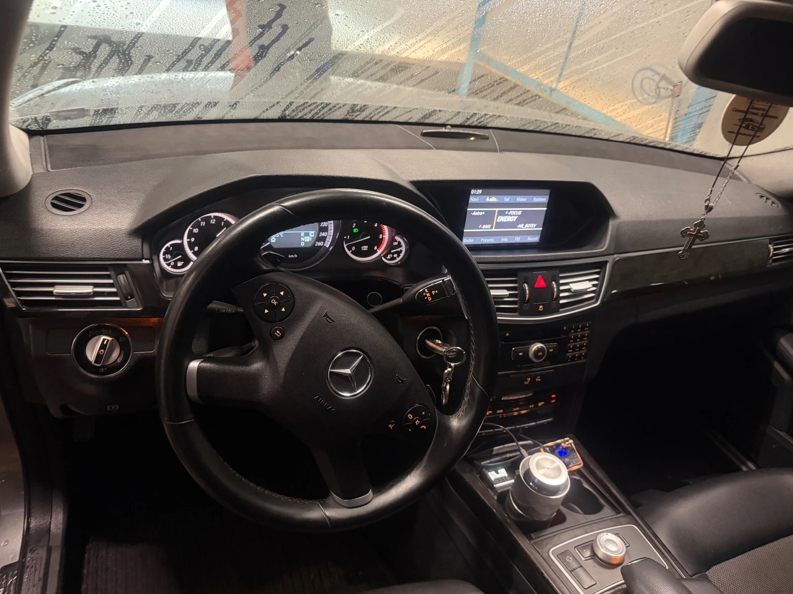 Mercedes-Benz E 350 Mercedes E350, снимка 8 - Автомобили и джипове - 55095221