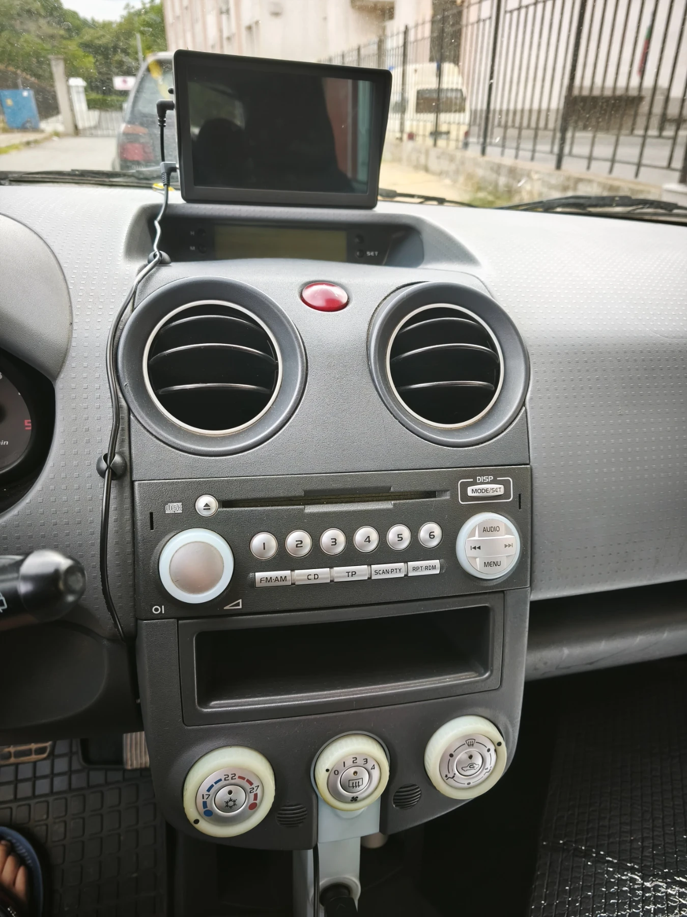 Mitsubishi Colt, снимка 7 - Автомобили и джипове - 55216688