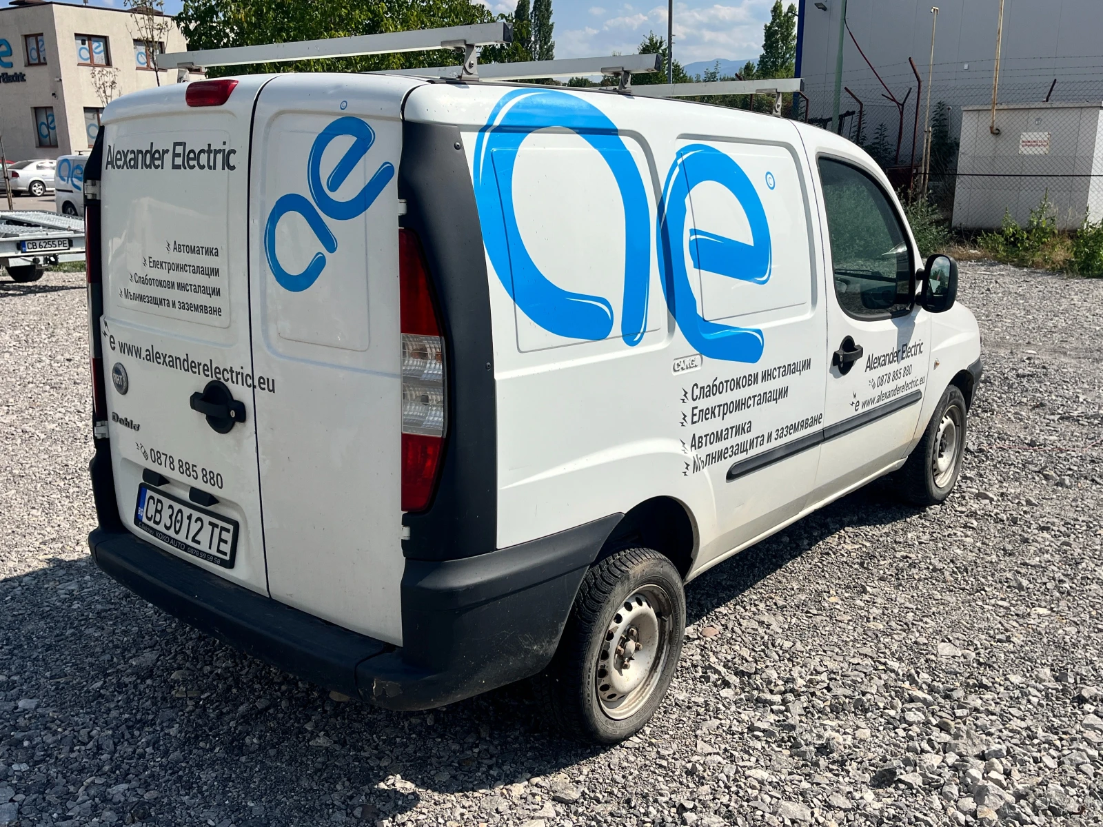 Fiat Doblo 1.9JTD+ КЛИМАТИК, снимка 6 - Автомобили и джипове - 55659045