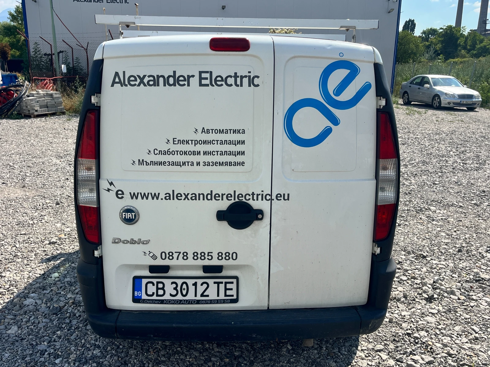 Fiat Doblo 1.9JTD+ КЛИМАТИК, снимка 5 - Автомобили и джипове - 55659045